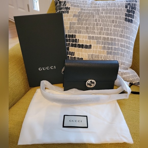 Authentic Gucci Interlocking G Bag Chain Wallet Crossbody + BOX - Picture 1 of 15